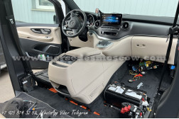 Подлокотник Mercedes V-Class W447. Передняя центральная консоль с холодильником V-Class
